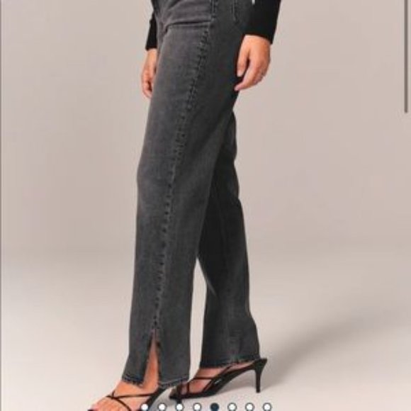 Abercrombie Split Hem 90s Straight Ultra High Rise Jeans - Picture 4 of 5
